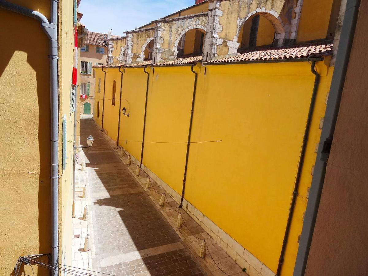 Apartment Rue Du Commandant Guichard By Interhome Saint-Tropez Esterno foto